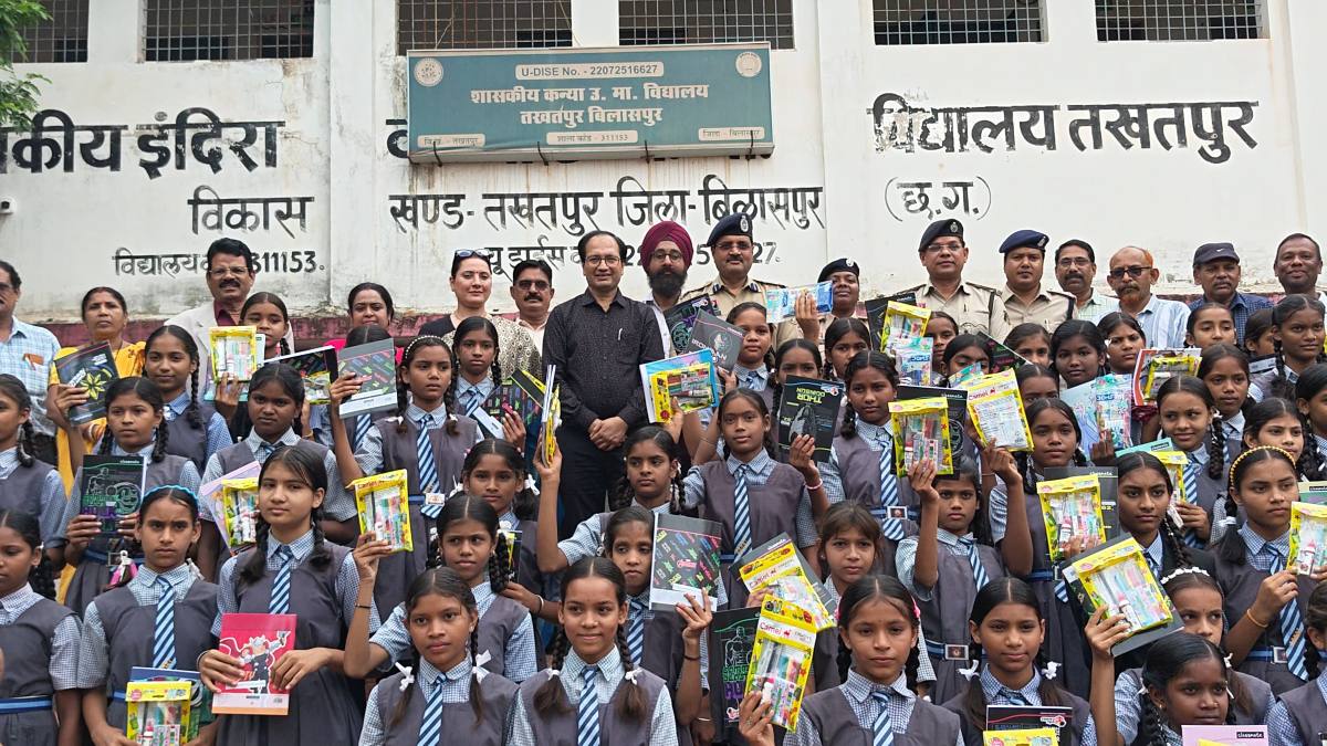 ‘जागरूक नारी’ अभियान : छात्राओं को मासिक धर्म स्वच्छता और स्वास्थ्य के प्रति किया गया जागरूक