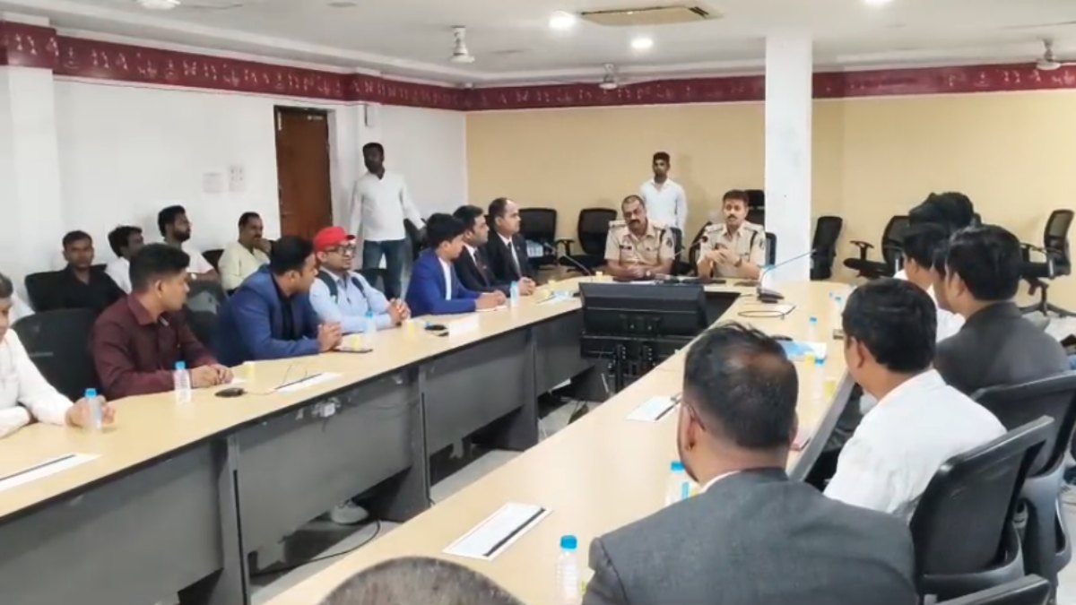 रायपुर में नाइटलाइफ पर पुलिस की सख्ती : पब, बार, होटल और ढाबा संचालकों को सख्त चेतावनी, नियम तोड़े पर लाइसेंस रद्द तक की होगी कार्रवाई