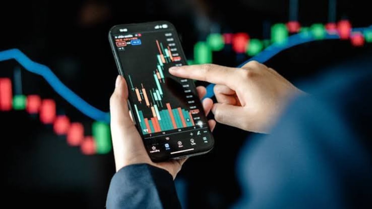 Share Market Today Update : 600 अंक टूटने के बाद संभला Sensex, Nifty में रिकवरी, IT शेयरों में खरीदारी
