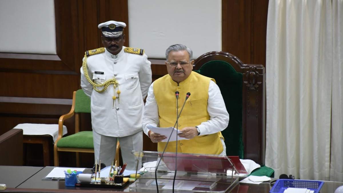 विधानसभा में नक्सलवाद के खात्मे पर धन्यवाद प्रस्ताव : सदन में स्पीकर डॉ. रमन सिंह ने कहा- दुनिया की सबसे बड़ी लड़ाई हमने जीती
