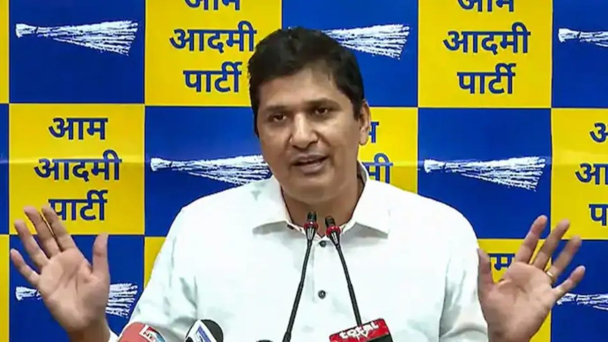 दिल्ली में AAP के 3 MCD पार्षद तत्काल प्रभाव से सस्पेंड, सौरभ भारद्वाज ने गुरुवार को किया ऐलान