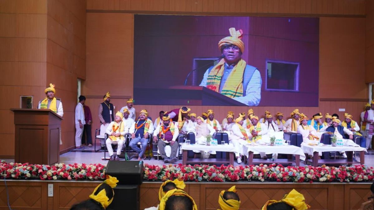 अखिल भारतीय गोंडवाना गोंड महासभा की कार्यशाला: गोंडी भाषा को संविधान की आठवीं अनुसूची में शामिल करने की मांग, सांसद फग्गन कुलस्ते ने आदिवासी धर्म कोड की मांग पर दिया बड़ा बयान
