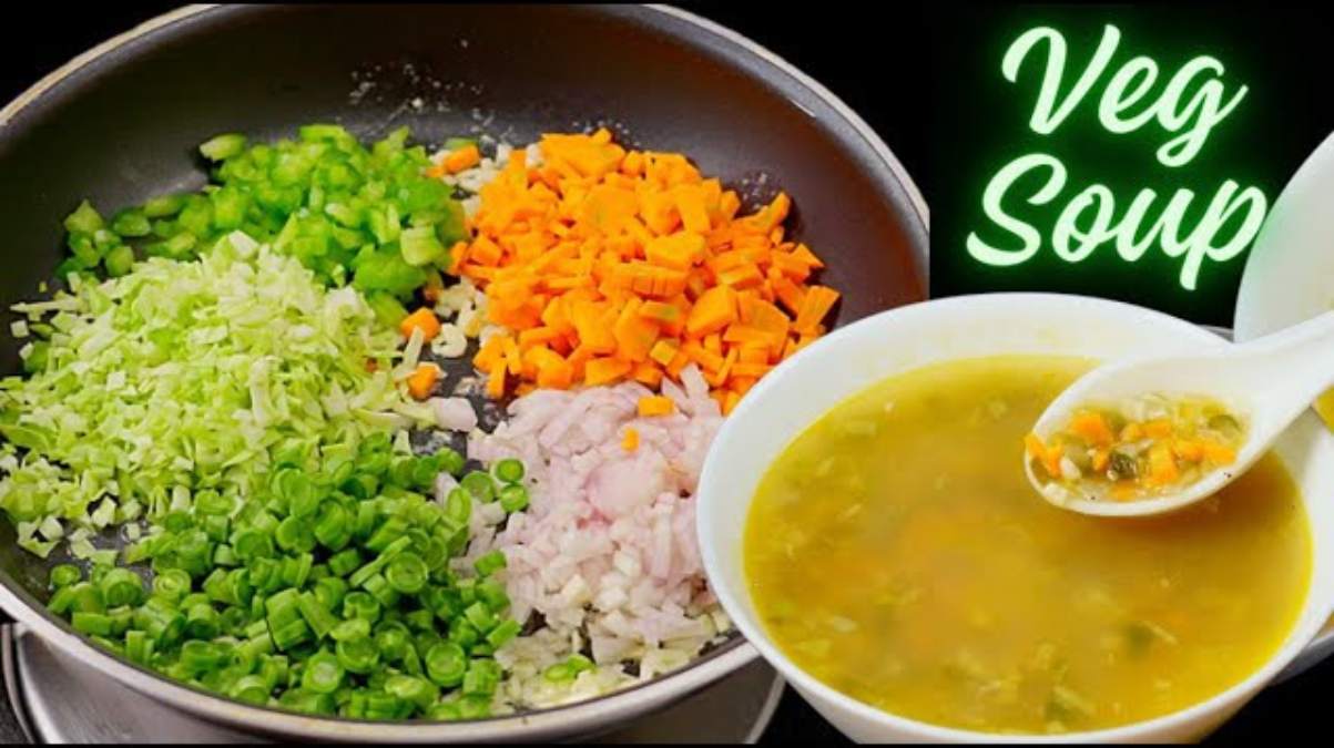 Vegetable Soup Tips : घर पर भी बनेगा होटल जैसा गाढ़ा और स्वादिष्ट वेजिटेबल सूप, बस इन आसान टिप्स को करें फॉलो …