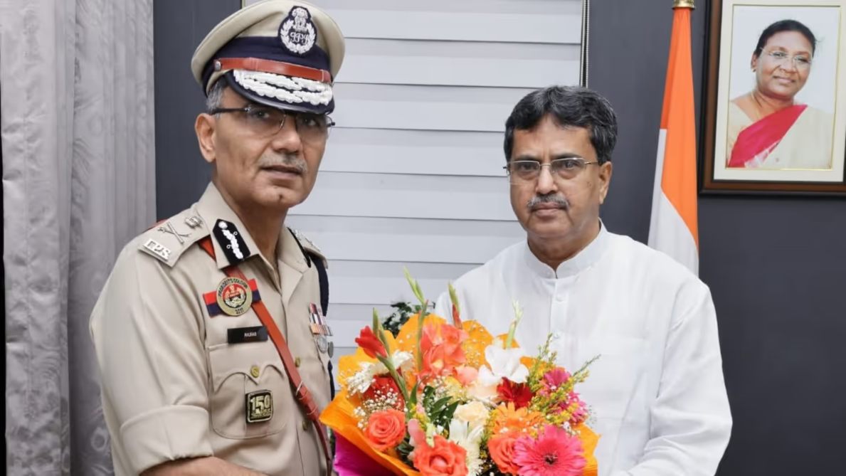 त्रिपुरा के DGP अनुराग धनखड़ अपने ऑफिस में मृत पाए गए, सुसाइड की आशंका, पुलिस महकमे में मची खलब‍ली