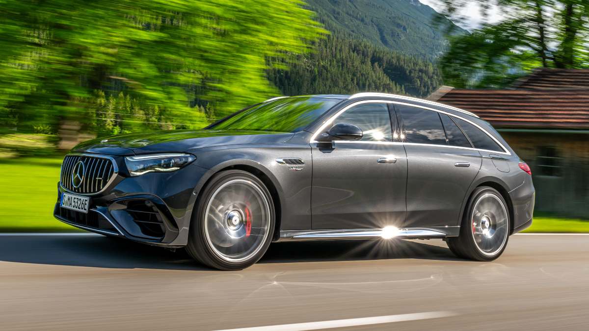 भारत में उतरी दमदार Mercedes-AMG E 53 Hybrid : पेट्रोल और बिजली का तगड़ा कॉम्बिनेशन, जानें कीमत और खूबियां
