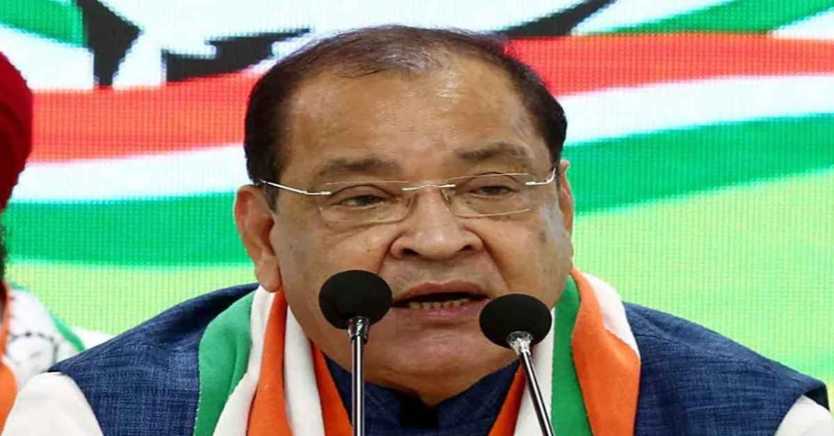 धामी सरकार में ‘धांधली’! शहरी विकास विभाग में क्लर्क और सफाई निरीक्षक को बनाया गया प्रभारी अधिशासी अधिकारी, यशपाल आर्य ने पूछे तीखे सवाल