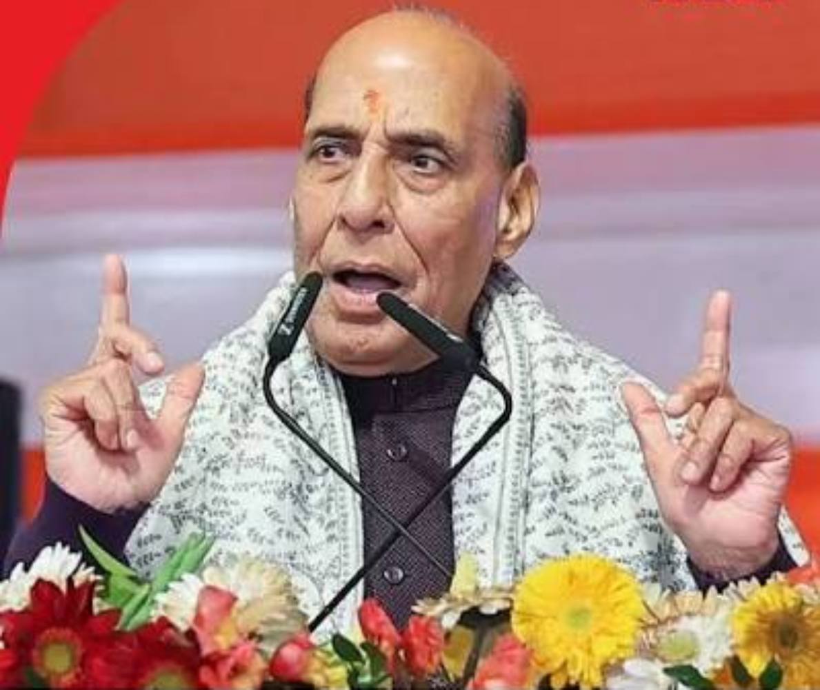 कारगिल विजय दिवस पर रक्षा मंत्री ने पड़ोसी को दिया चेतावनी, कहा- पाक से अब सिर्फ POK पर बात होगी