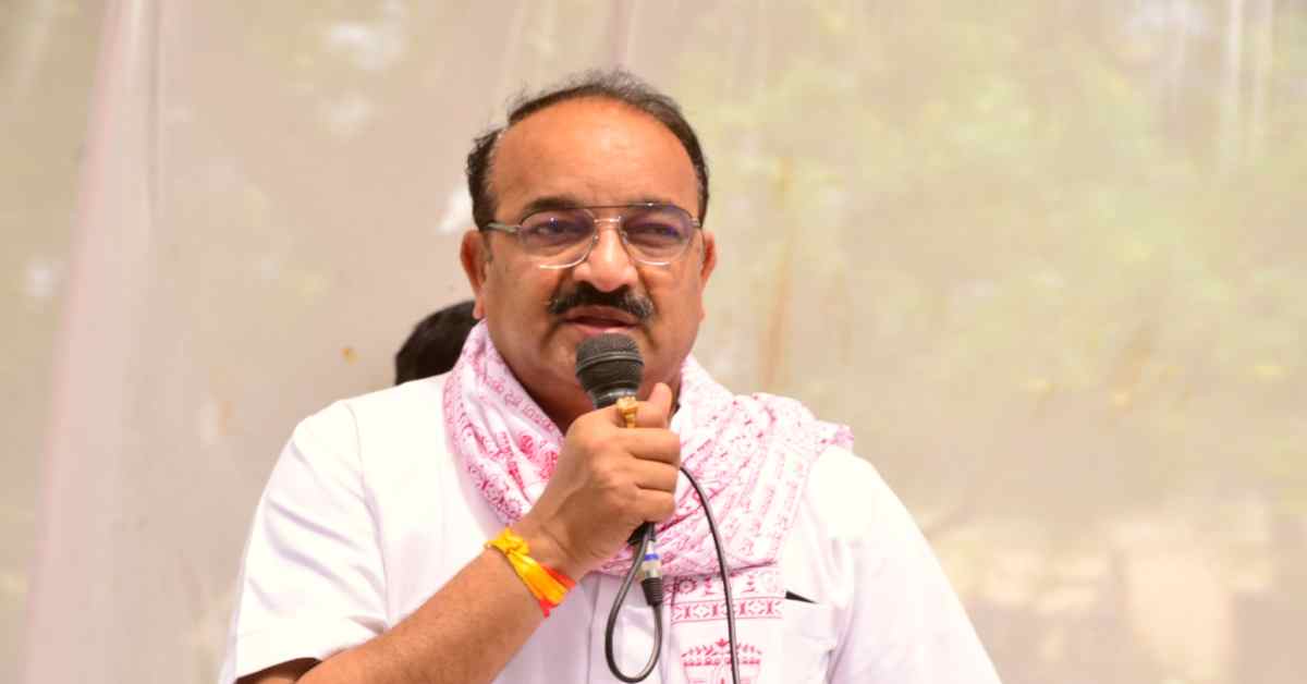 जनता सांसदों को विकास के लिए चुनती है, न कि… मंत्री ने राहुल गांधी पर साधा निशाना, जानिए दिनेश प्रताप सिंह ने ऐसा क्यों कहा?
