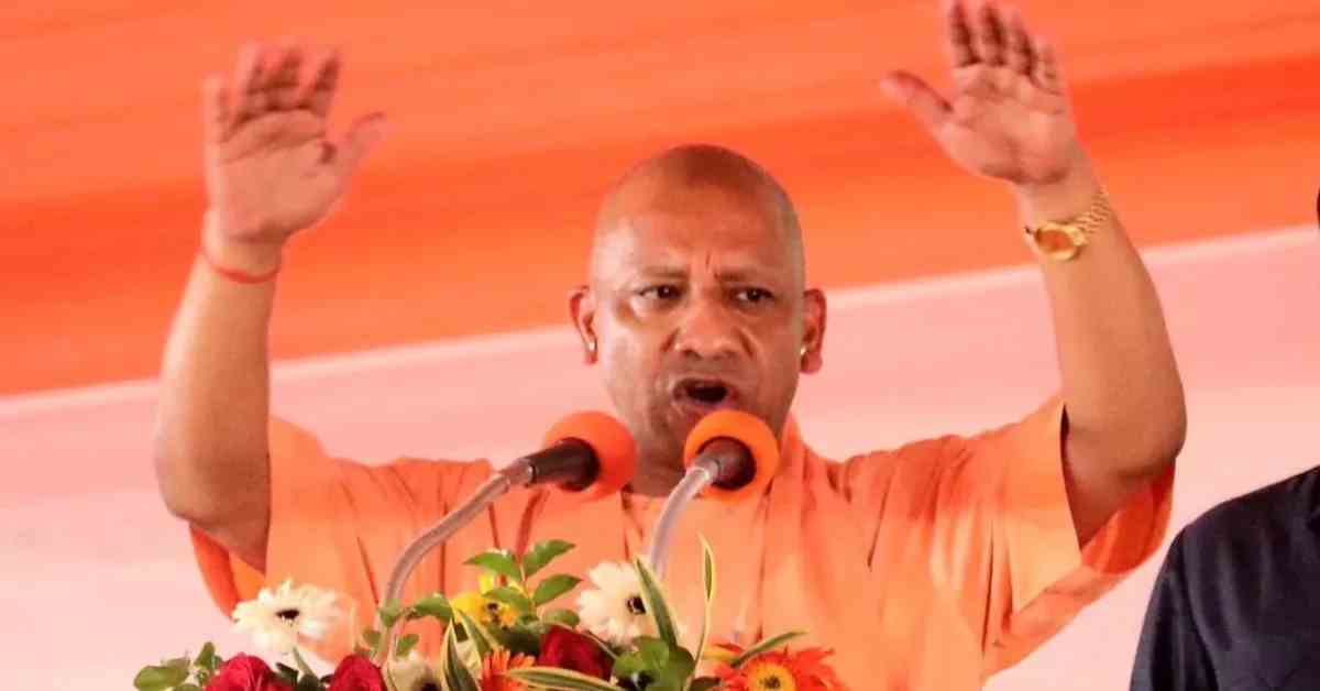कुशीनगर के विकास को नई उड़ान, एयर कनेक्टिविटी पर CM योगी का बड़ा ऐलान