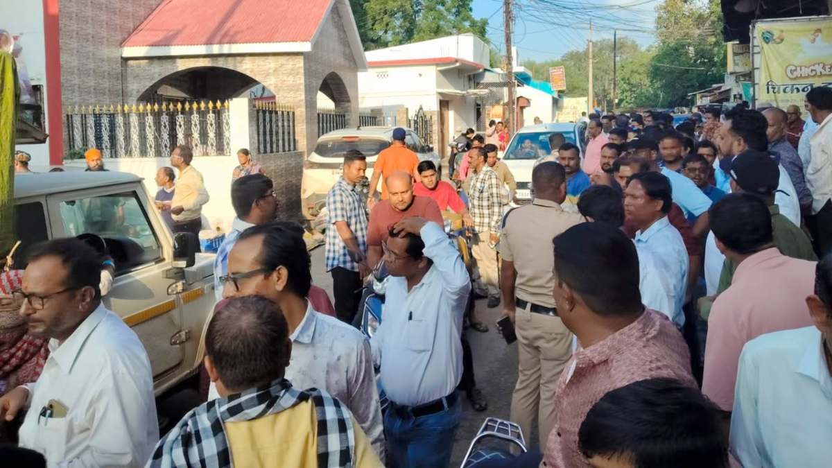 मोमोज के ठेले से करोड़ों की दौलत तक… फॉरेक्स ट्रेडिंग या करोड़ों की कथित ठगी? लॉन्ग एशिया नेटवर्क की परतें खुलनी शुरू