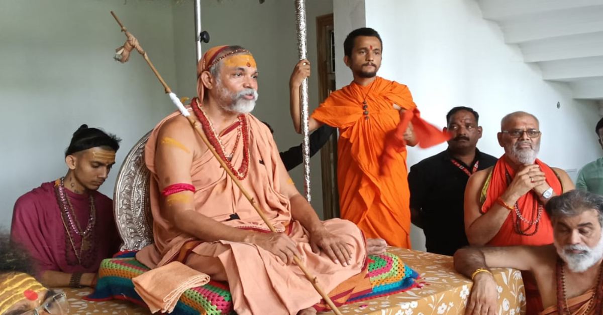 गो गर्जना सभा शामिल होने वालों को योगी सरकार का नोटिस, बुलडोजर कार्रवाई की चेतावनी, स्वामी अविमुक्तेश्वरानंद का बड़ा बयान