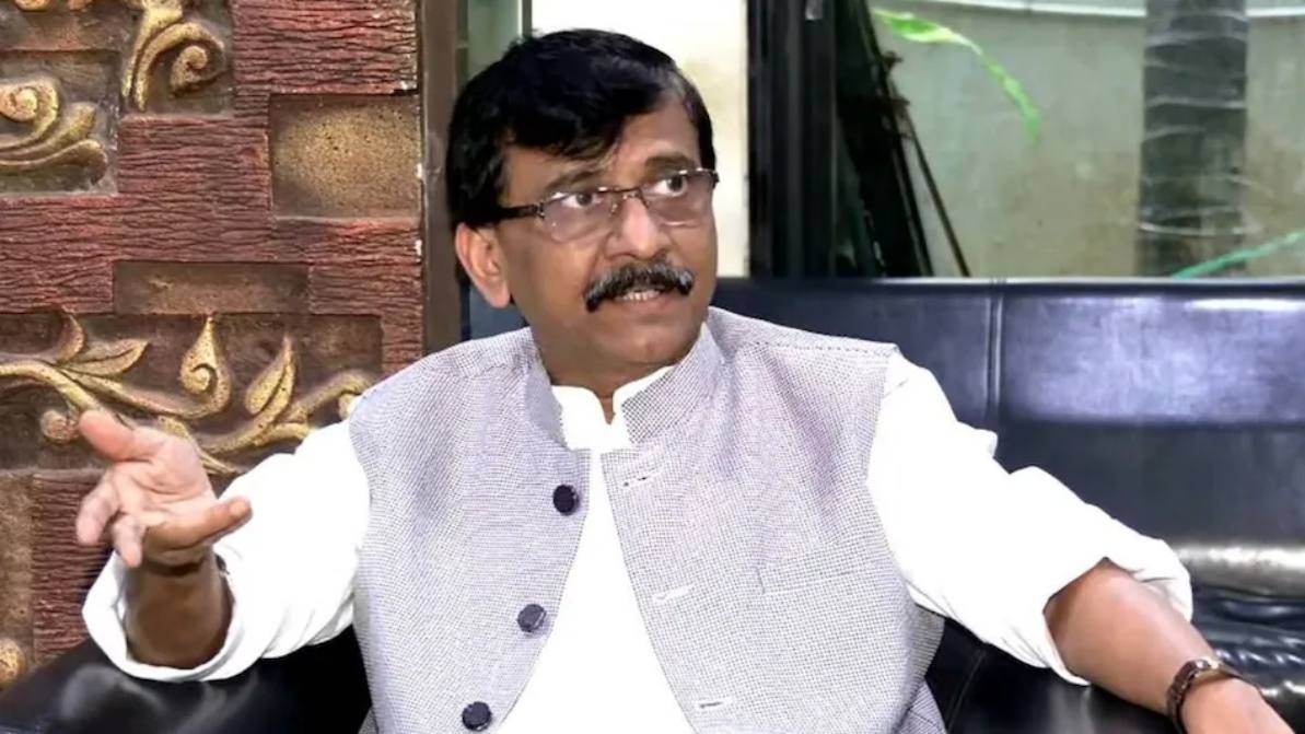 शिक्षा मंत्री को लेकर संजय राउत ने कसा तंज, कहा- देवेंद्र फडणवीस ‘बेस्ट’ एजुकेशन मिनिस्टर