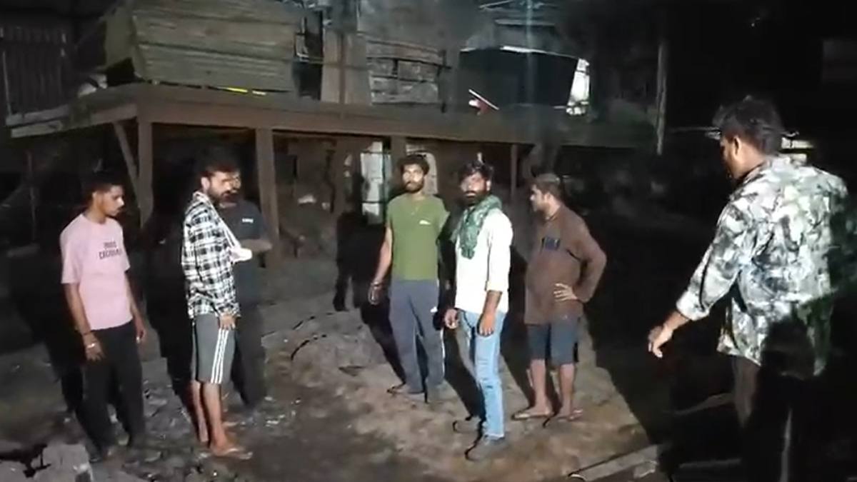 बड़ी खबर : उरला की 3D फैक्ट्री में भीषण ब्लास्ट, 2 से 3 मजदूरों की मौत, कई घायल