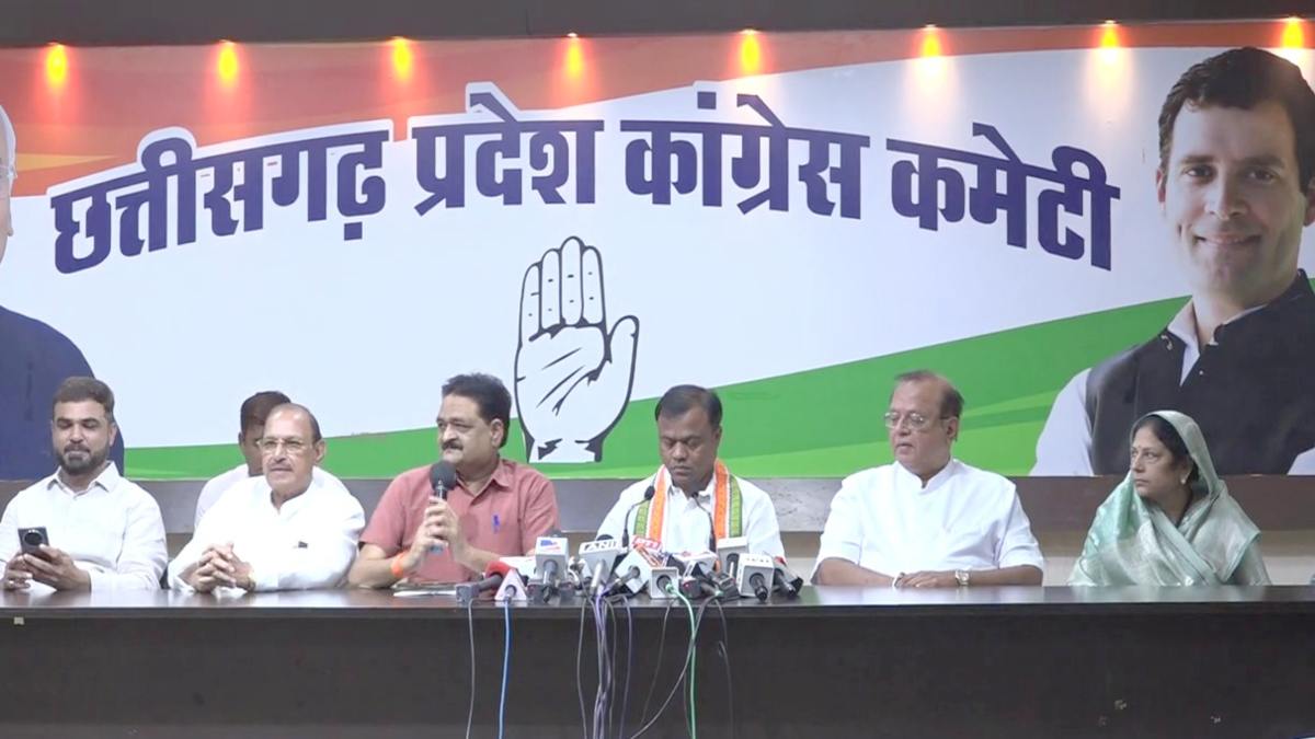 नकटी पर सियासत भारी : प्रेसवार्ता में दीपक बैज बोले- कांग्रेस विधायकों के साथ भाजपा MLA भी लिखें CM को पत्र, मंत्री और BJP विधायकों ने साधी चुप्पी