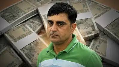 जयपुर कलेक्ट्रेट में एसीबी का बड़ा एक्शन, एडीएम ईस्ट का पीए 1 लाख की रिश्वत लेते रंगे हाथ गिरफ्तार