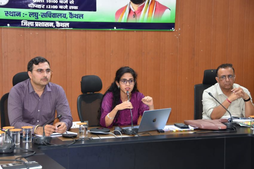 कैथल में DC अपराजिता का कड़ा रुख: ‘बरसात में कहीं न दिखे जलभराव, लापरवाह अफसरों पर गिरेगी गाज’