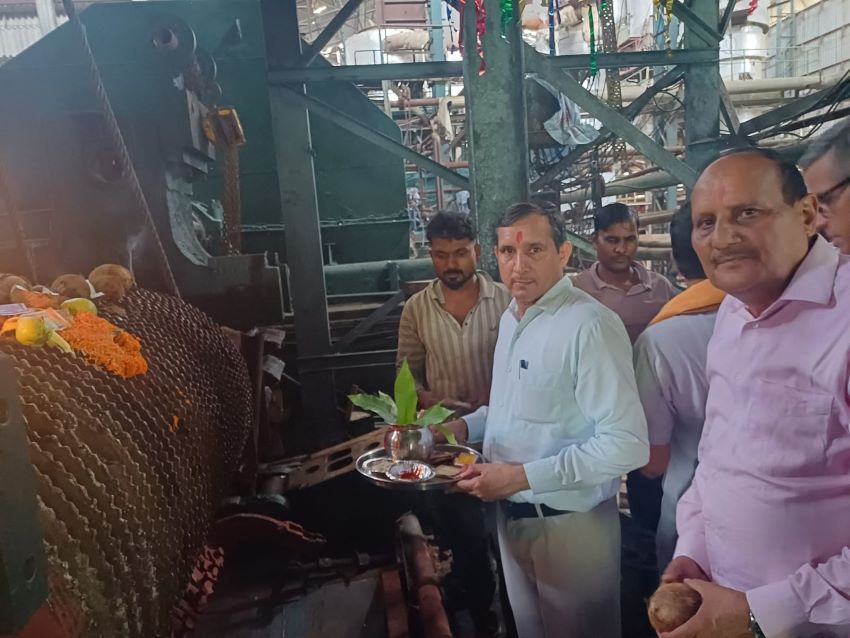कैथल सहकारी चीनी मिल में वैदिक मंत्रोच्चारण के साथ रोलर पूजन का आयोजन, तैयारियां तेज
