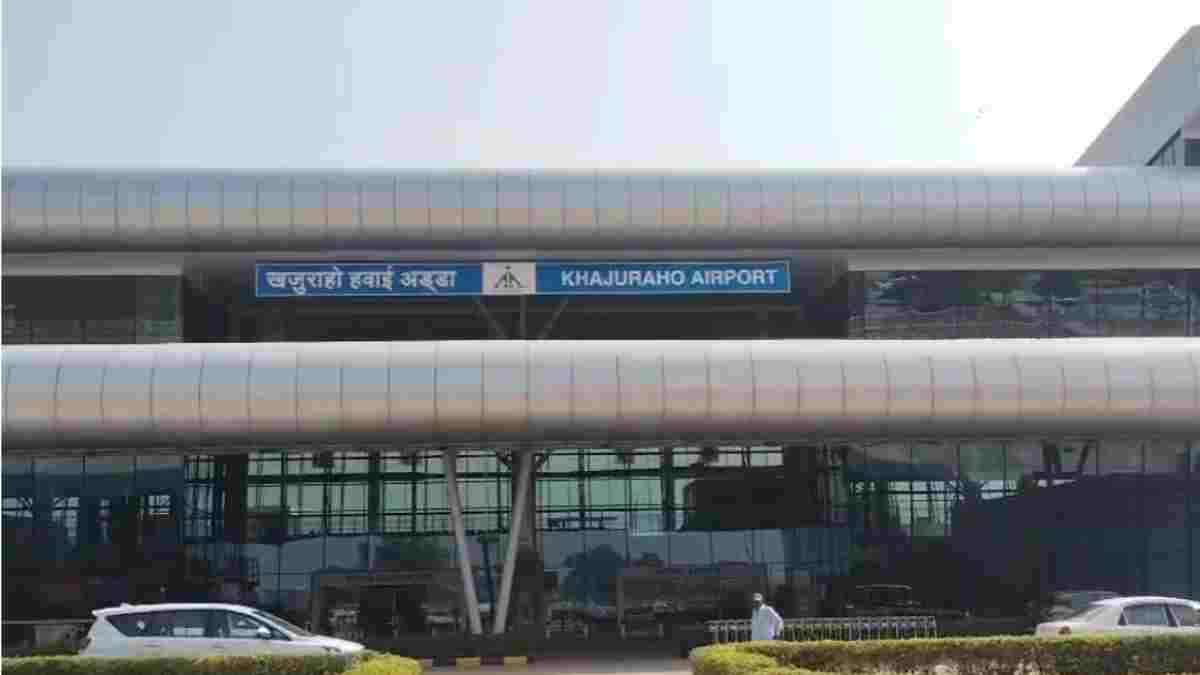 खजुराहो एयरपोर्ट में न यात्री न फ्लाइट, फिर भी बना नंबर 1, उठे सवाल