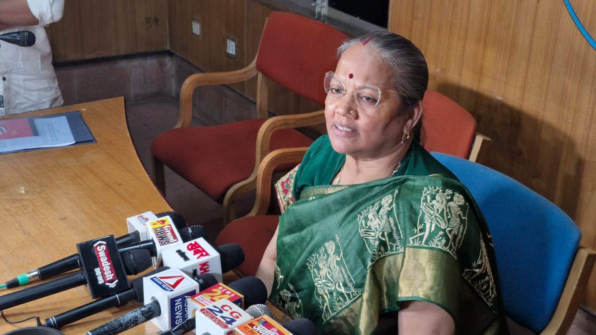 यह क्या! पहले किरणमयी नायक ने महिला आयोग अध्यक्ष की नियुक्ति पर उठाए सवाल, फिर दी शुभकामनाएं…