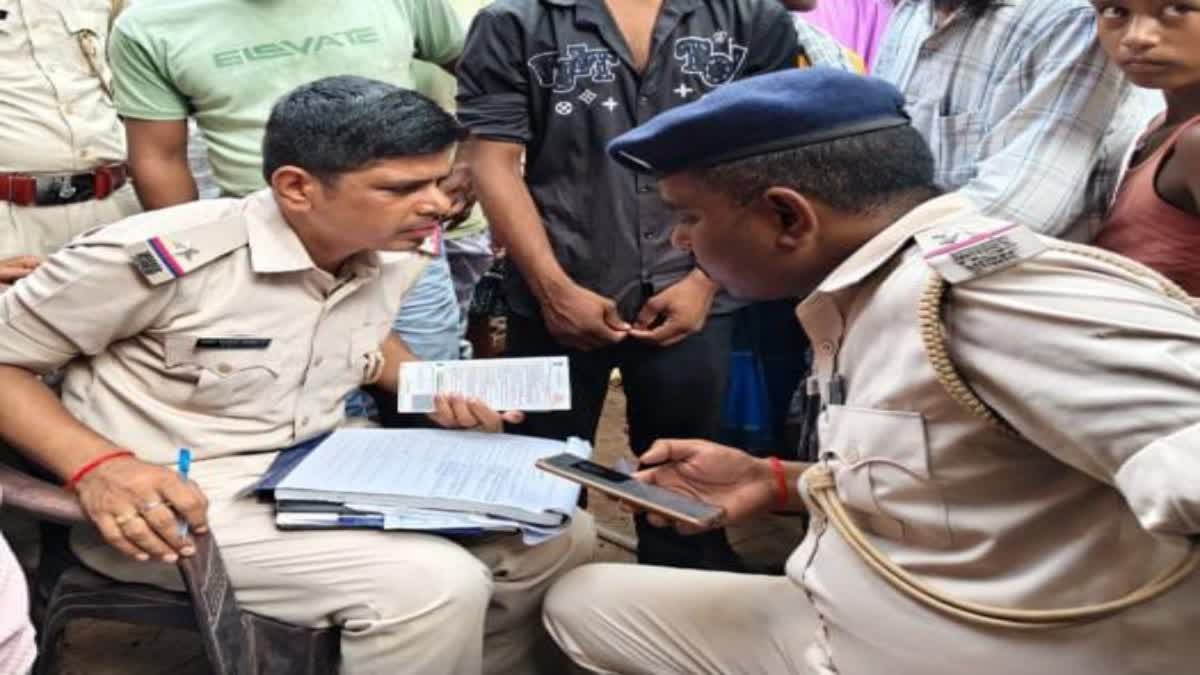 शराबी पिता बना बेटे का कातिल : कुल्हाड़ी से वार कर ली जान, पत्नी पर भी किया हमले का प्रयास