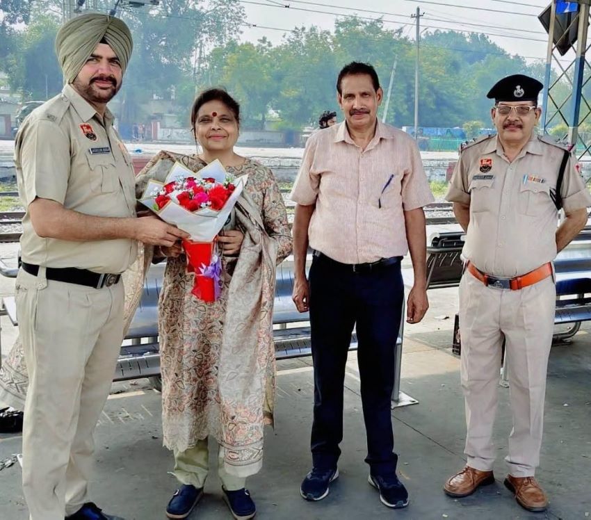 पानीपत रेलवे स्टेशन पर बहादुर कांस्टेबल जगरूप सिंह सम्मानित, चलती ट्रेन से दो महिलाओं की बचाई थी जान
