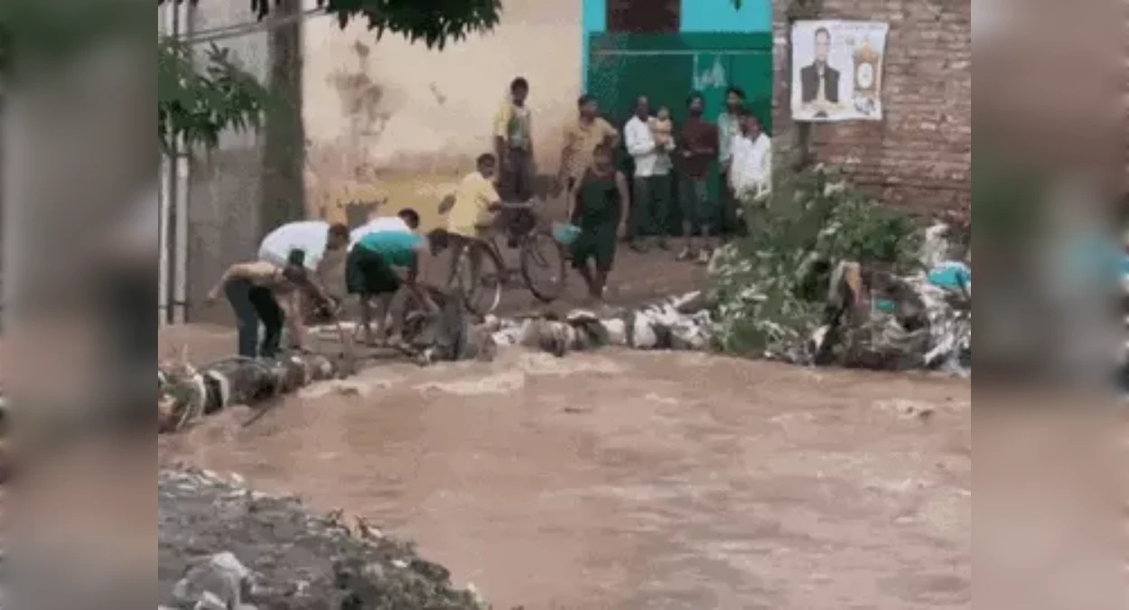 पंचकूला में भारी बारिश से हाहाकार, बहा पुलिस ट्रेनिंग कैंप का पुल; नाले में 2 युवक बहे
