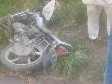 सिरसा में दर्दनाक हादसा: पेड़ से टकराई बाइक, 45 वर्षीय युवक की मौत; वीडियो से हुई पहचान