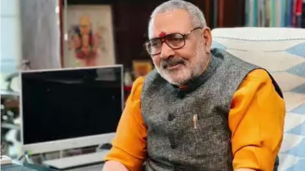 गिरिराज सिंह का महबूबा मुफ्ती पर तीखा हमला, कहा- पीडीपी प्रमुख की मानसिकता अर्बन नक्सल जैसी