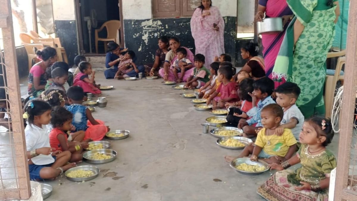 बिहार में आंगनबाड़ी केंद्रों की व्यवस्था में बदलाव: सूखे राशन की जगह मिलेंगे रेडी-टू-ईट फूड पैकेट