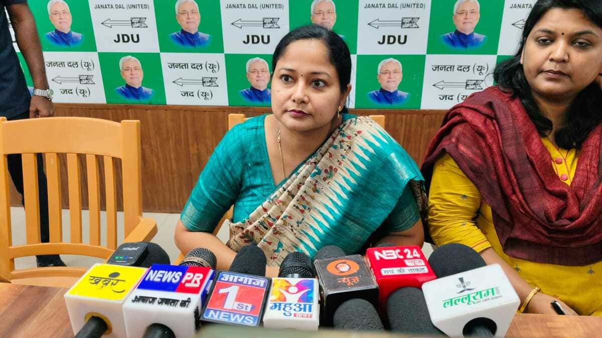 आंगनवाड़ी केंद्रों में 22 हजार सेविकाओं और सहायिकाओं की होगी बहाली: मंत्री डॉ. श्वेता गुप्ता