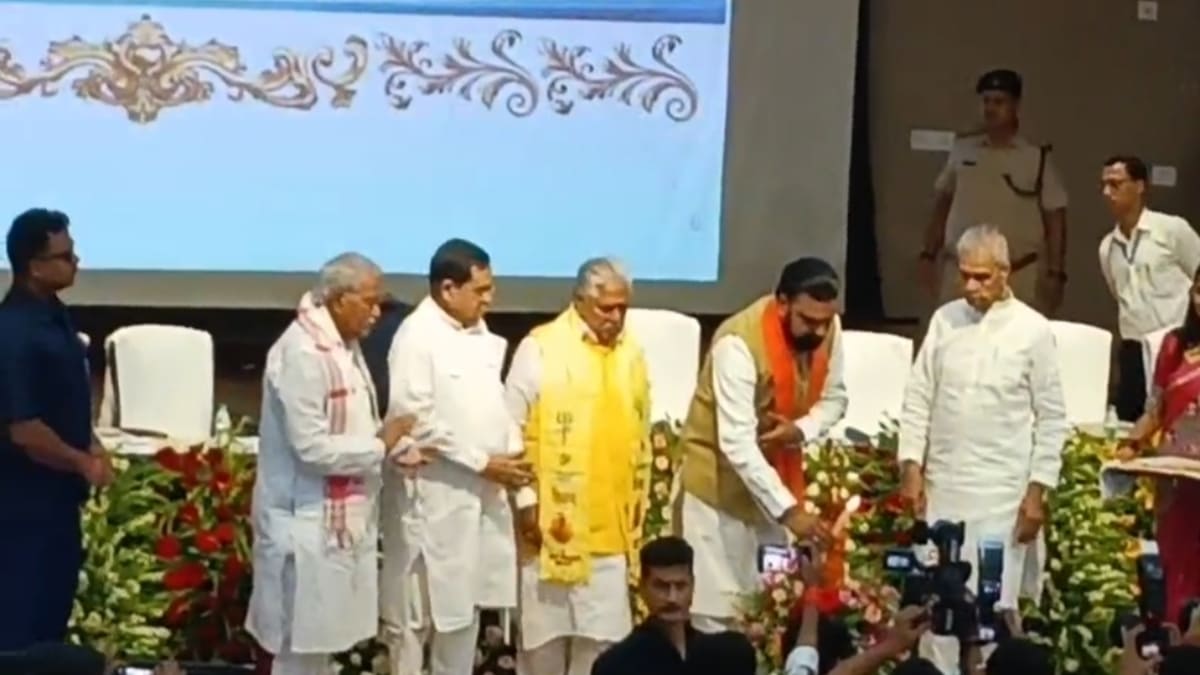 विधानसभा में AI ट्रेनिंग की शुरुआत: सीएम बोले- तकनीक से जुड़ें, तभी क्षेत्र और दुनिया में रहेंगे आगे