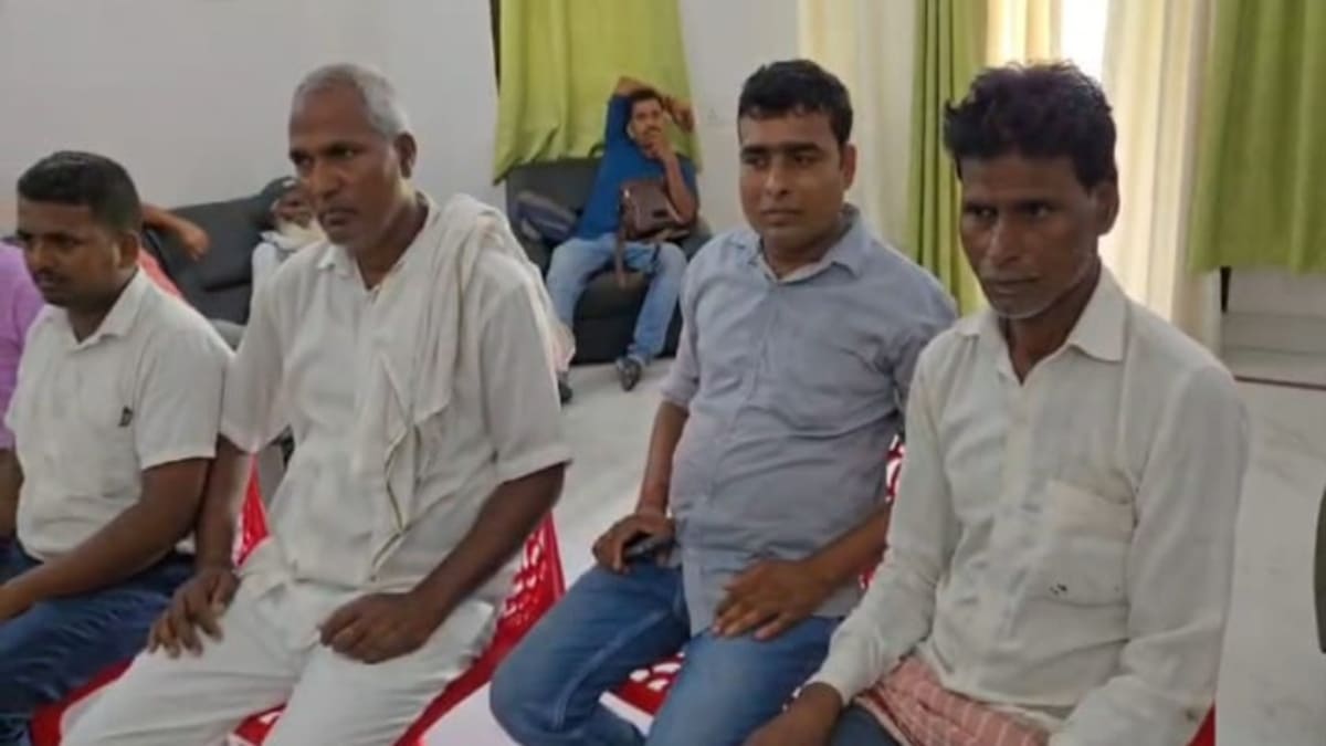 किसानों की जमीन अधिग्रहण पर JDU MLC के तीखे तेवर, प्रशासन की कार्यशैली पर उठाए सवाल