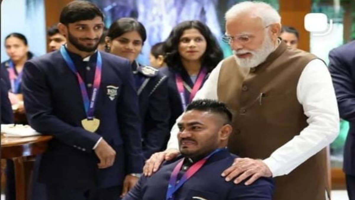 नालंदा के लाल ने बढ़ाया देश का मान, PM मोदी से मिले कॉमनवेल्थ पदक विजेता झंडू कुमार