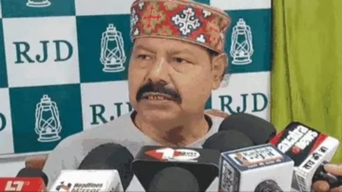 अपराध और शराबबंदी पर भाई वीरेंद्र ने सरकार को घेरा, तो श्याम रजक ने तेजस्वी और प्रशांत किशोर पर बोला हमला