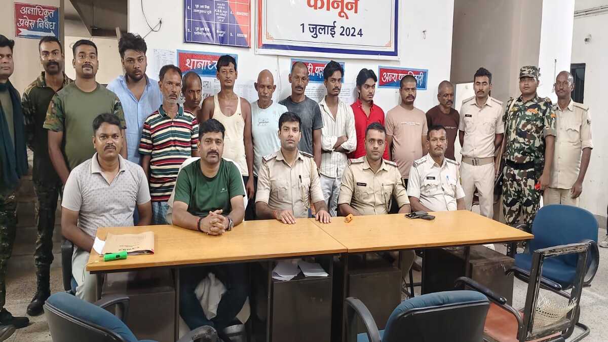 नालंदा में विशेष स-ड्राइव अभियान के तहत हत्या के आरोपियों समेत 11 गिरफ्तार