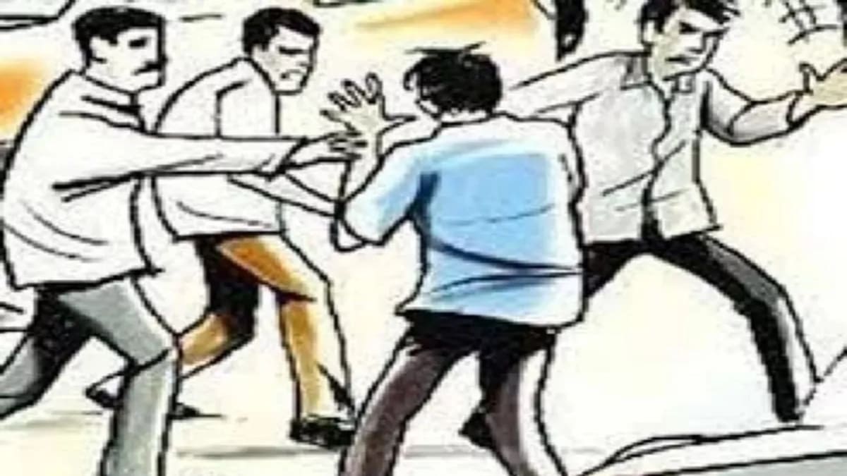 पंडारक में शिक्षक पर हमला, भोजपुरी गाना बजाने से मना करने पर छात्रों ने की मारपीट, एक हिरासत में