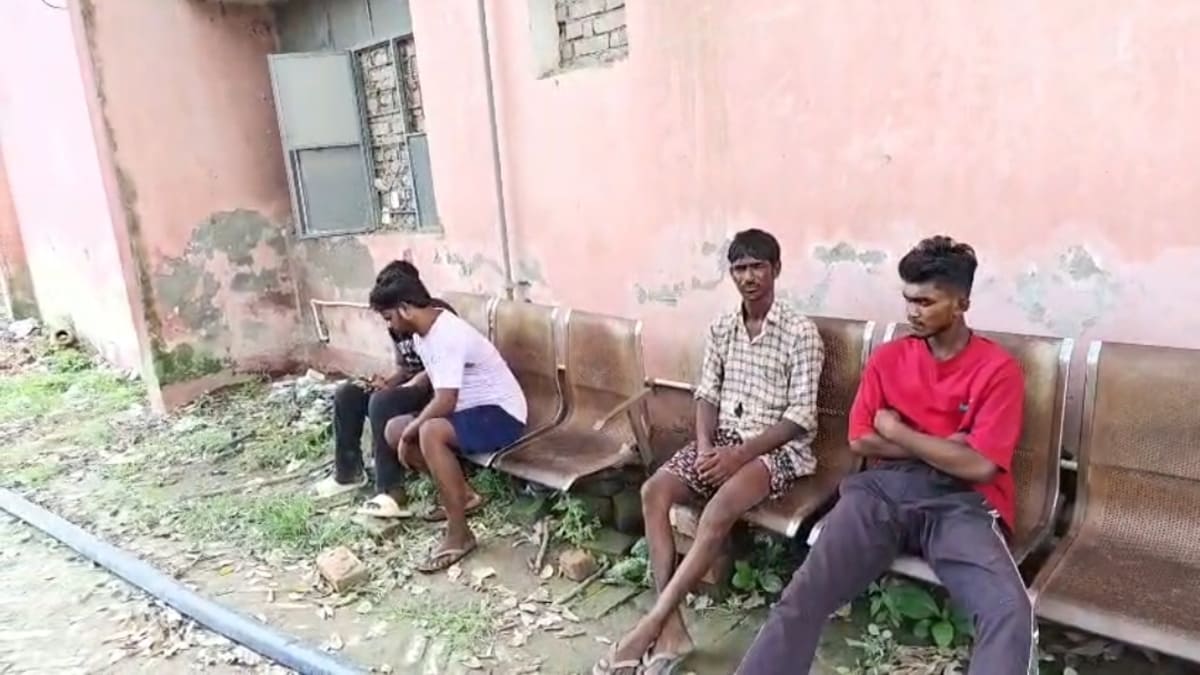 सारण में खूनी साजिश, मामूली विवाद में दोस्त ने ली दोस्त की जान, थाने पहुंचकर किया सरेंडर