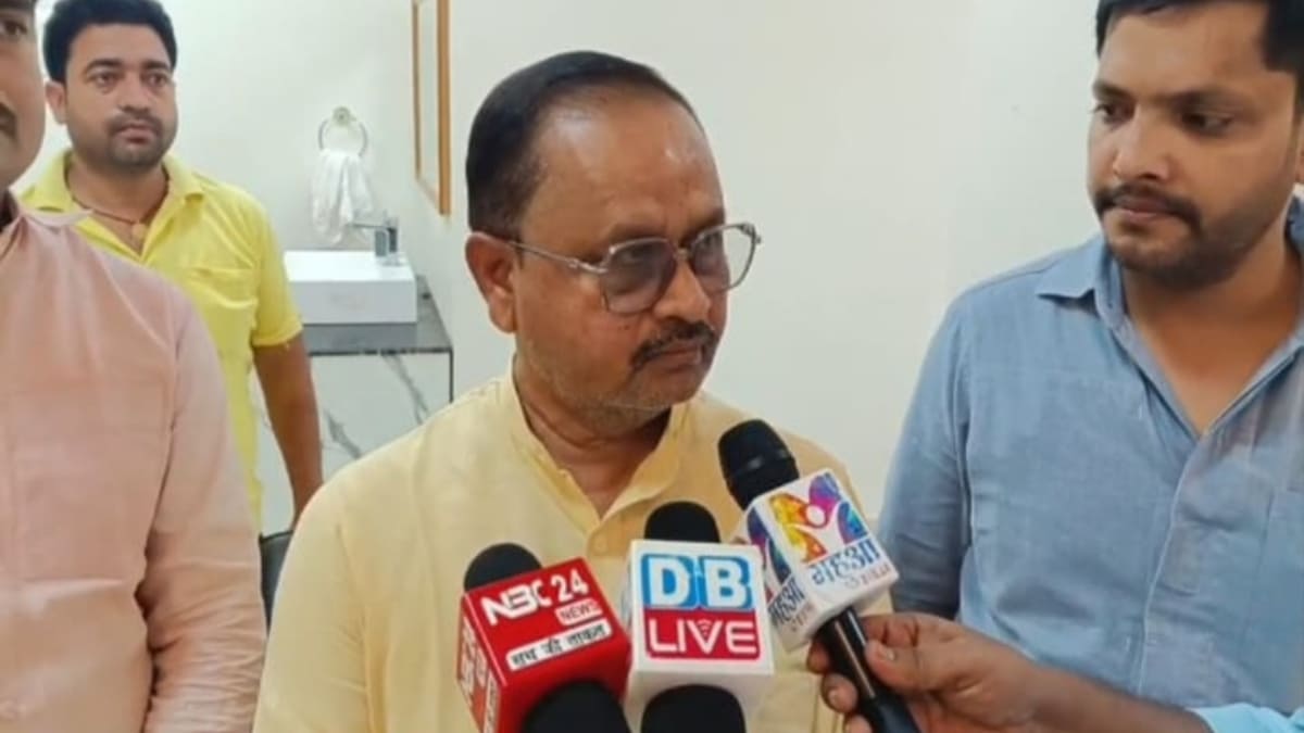 कांग्रेस में क्यों नहीं शामिल हो पाए गोपाल मंडल, 2029 में किसकी बनेगी सरकार ?