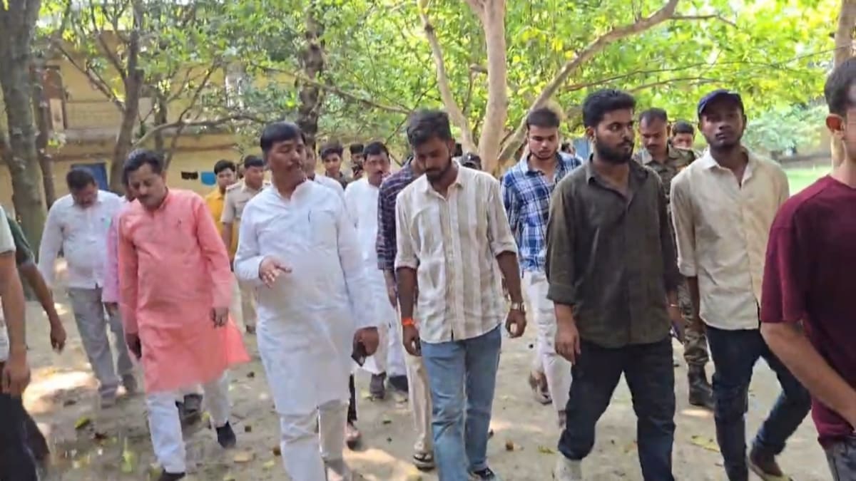 इंजीनियरिंग कॉलेज के मेस में गर्म तेल से झुलसीं तीन छात्राएं, संचालक पर कड़ी कार्रवाई