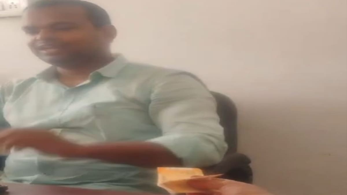 RTPS कार्यालय में पैसे लेने का वीडियो वायरल, प्रशासनिक कार्यप्रणाली और पारदर्शिता पर उठे गंभीर सवाल