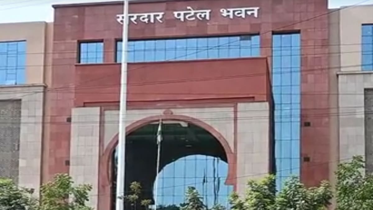 भरत तिवारी एनकाउंटर मामले में हटाए गए SDO को सुपौल में नई जिम्मेदारी, 3 IAS और 27 DSP का ट्रांसफर