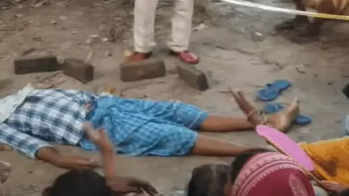 रणधीर राय हत्याकांड में पुलिस ने एफआईआर दर्ज कर कर रही छापेमारी, गांव के ही 9 नामजद और अज्ञात बदमाशों को बनाया गया आरोपी