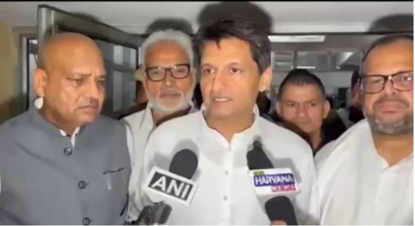 100-100 गज के प्लॉट, लेकिन 12 साल से पानी का इंतजार! दीपेंद्र हुड्डा का BJP सरकार पर बड़ा आरोप