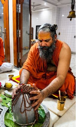 शिव आराधना बच्चों में संस्कारों के साथ राष्ट्रसेवा की भावना जगाने का माध्यम : श्री महंत डॉ. अशोक गिरी महाराज