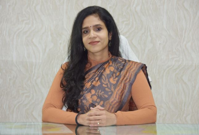 राष्ट्रीय ध्वज के साथ सेल्फी अपलोड करने पर मिलेगा प्रमाण पत्र : डीसी अपराजिता