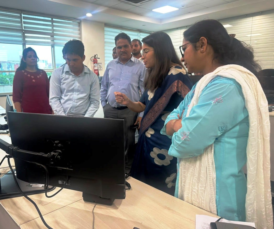 आईसीसीसी से शहर की हर गतिविधि पर नजर, निगमायुक्त सलोनी शर्मा ने परखी स्मार्ट व्यवस्थाएं, आईसीसीसी का किया निरीक्षण