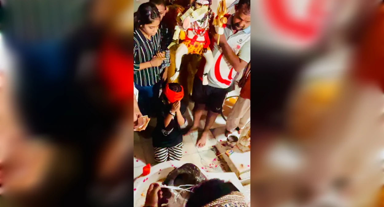 105 डिग्री बुखार में भी नहीं टूटा हौसला, बाइक खराब हुई तो होवर बोर्ड से कांवड़ लेकर गांव पहुंची दीक्षा