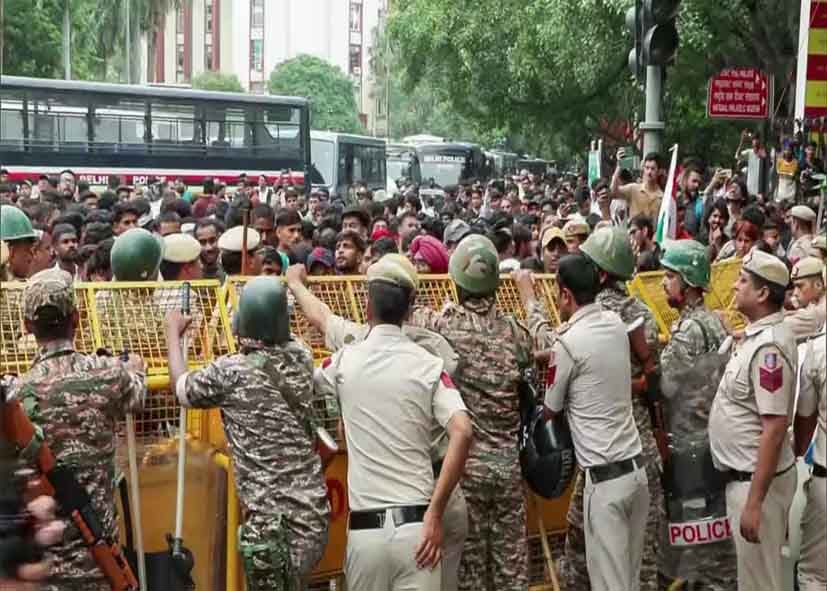 जंतर-मंतर हिंसा से दिल्ली पुलिस ने लिया सबक, अब प्रदर्शन से पहले होगी 10 जानकारियों की पड़ताल