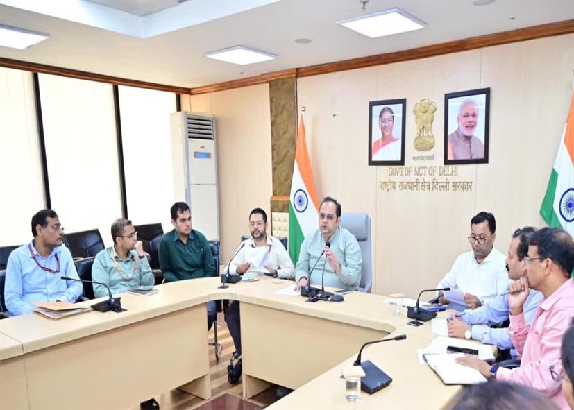 दवा खरीद घोटाले में रिपोर्ट नहीं देने पर स्वास्थ्य सचिव को नोटिस, दिल्ली सरकार सख्त