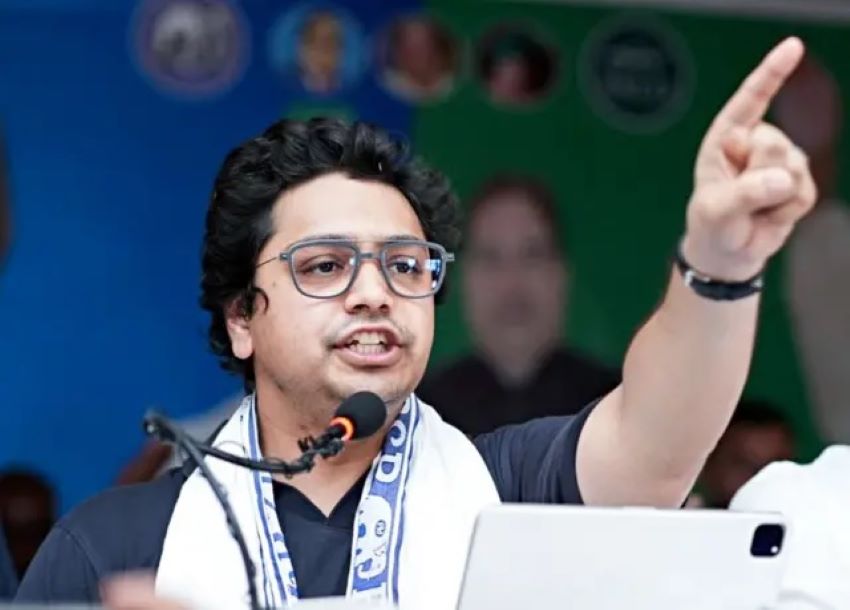 ‘यूपी में 13 लाख नौकरियां गायब’ आकाश आनंद का योगी सरकार पर जोरदार हमला, कामकाज पर उठाए सवाल
